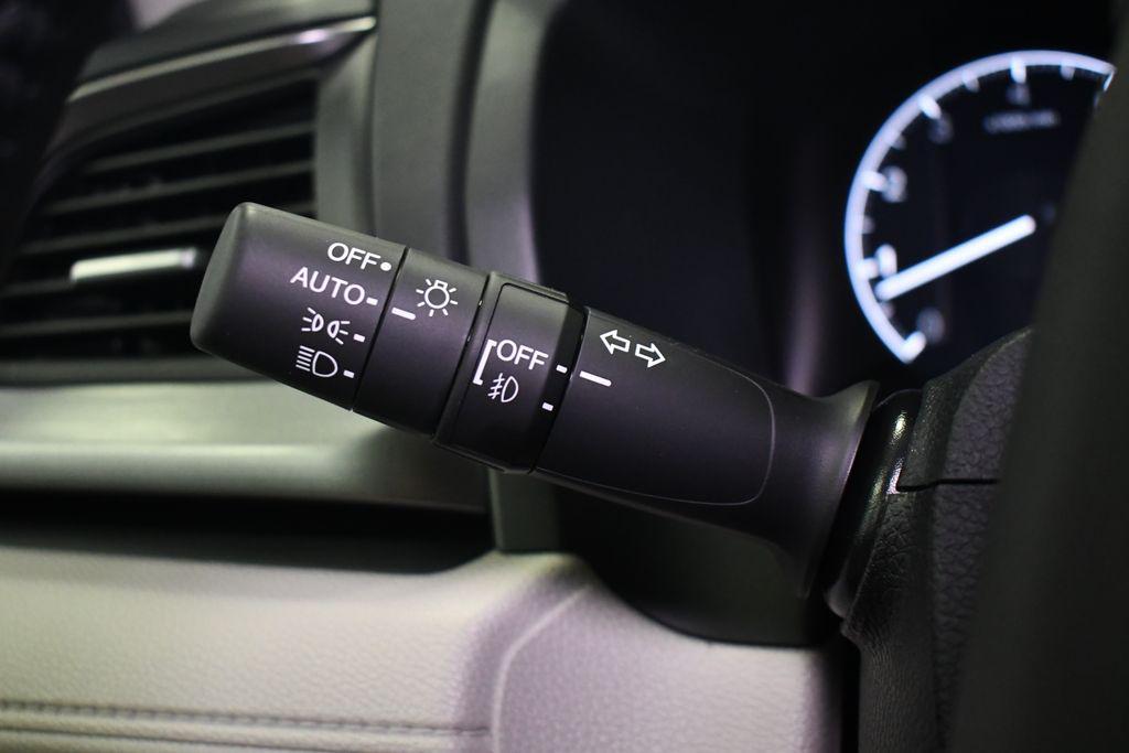 new 2026 Honda Odyssey car, priced at $44,290