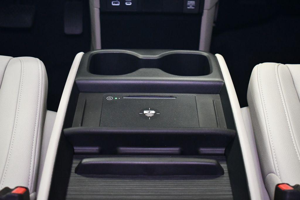 new 2026 Honda Odyssey car, priced at $44,290