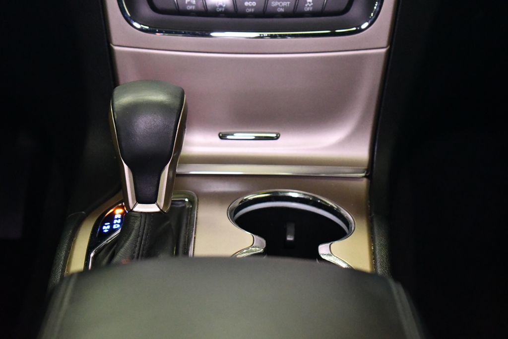 used 2016 Jeep Grand Cherokee car, priced at $12,950