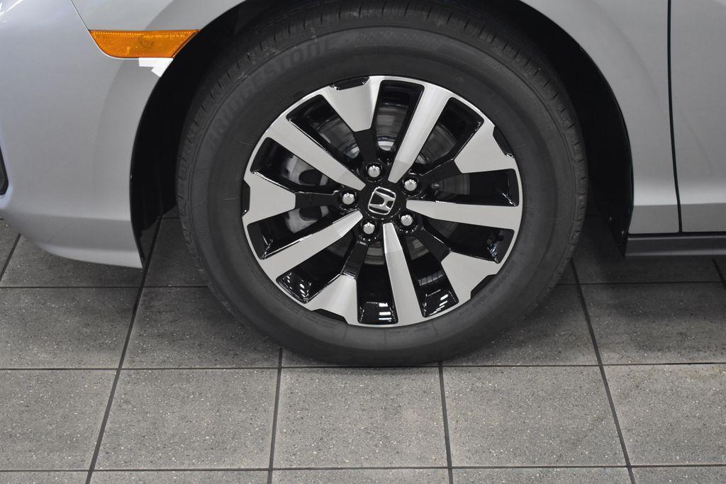 new 2026 Honda Odyssey car, priced at $42,205