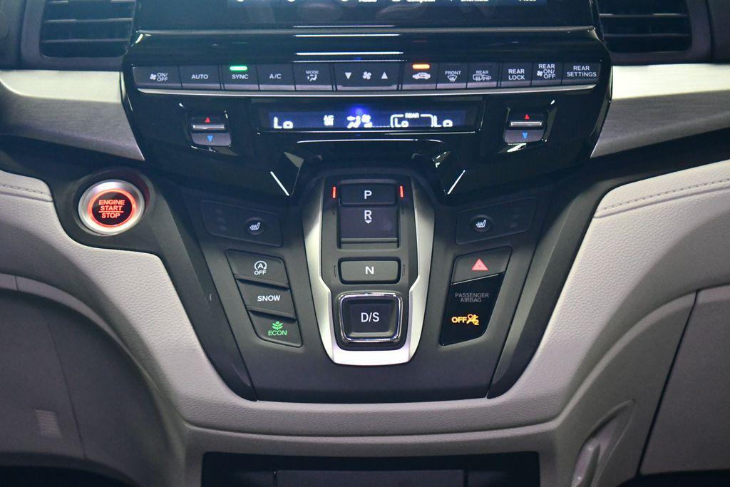 new 2026 Honda Odyssey car, priced at $42,435