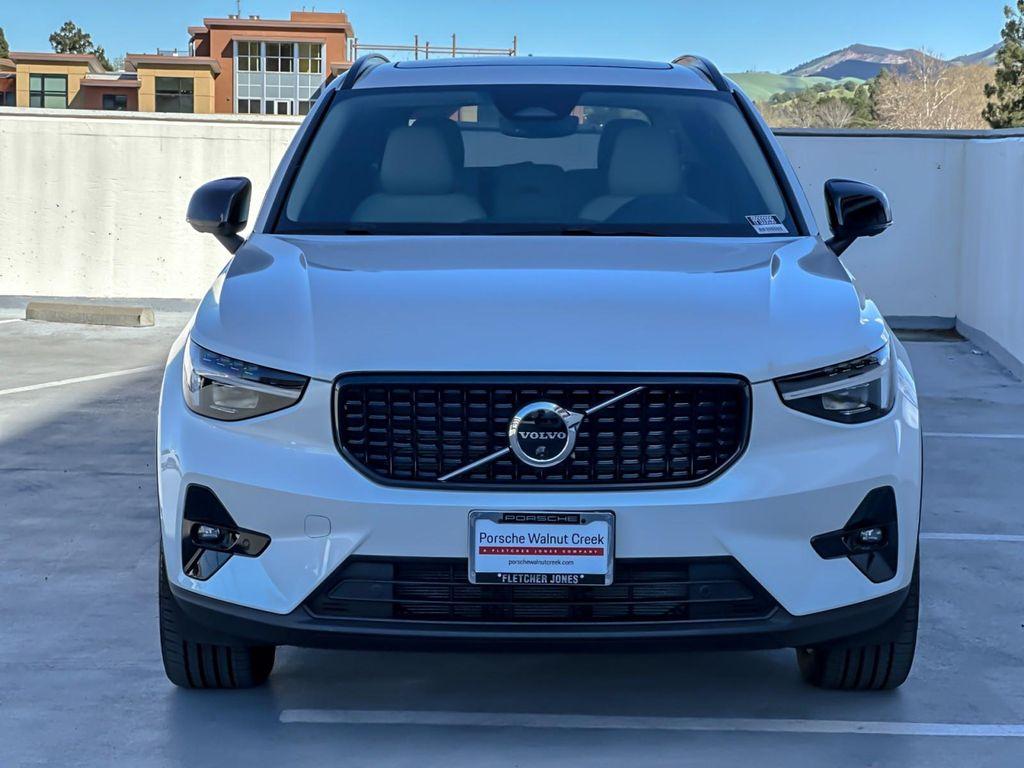 used 2025 Volvo XC40 car, priced at $35,893