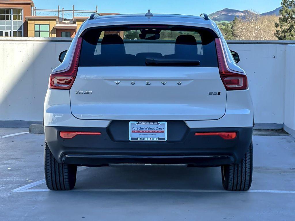 used 2025 Volvo XC40 car, priced at $35,893