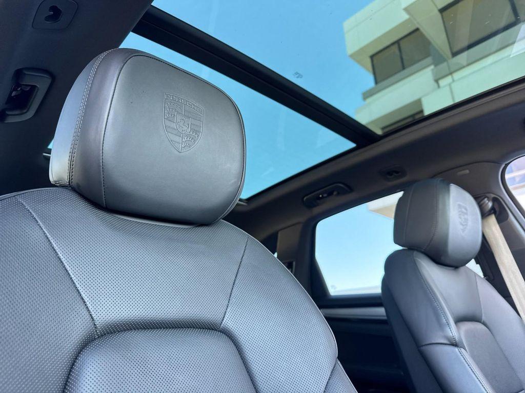 used 2022 Porsche Cayenne car, priced at $43,892