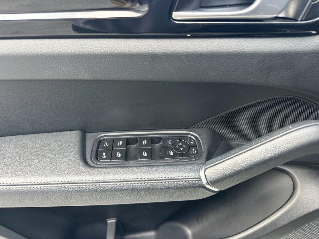 used 2022 Porsche Cayenne car, priced at $53,892