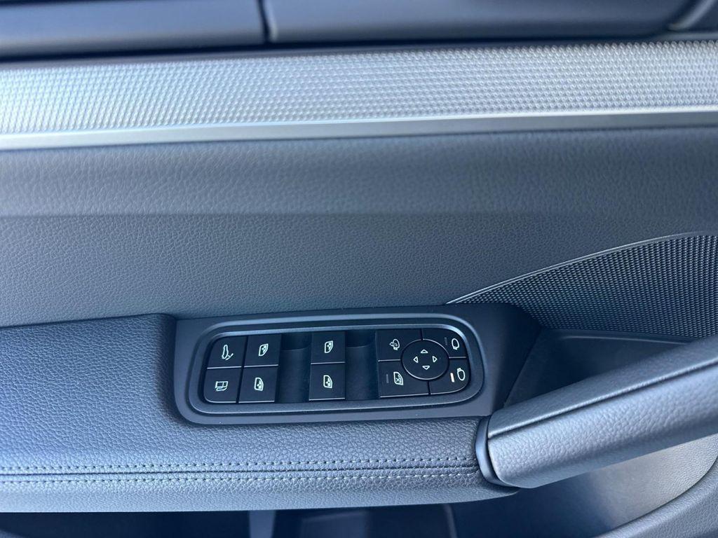 new 2026 Porsche Cayenne car, priced at $122,070