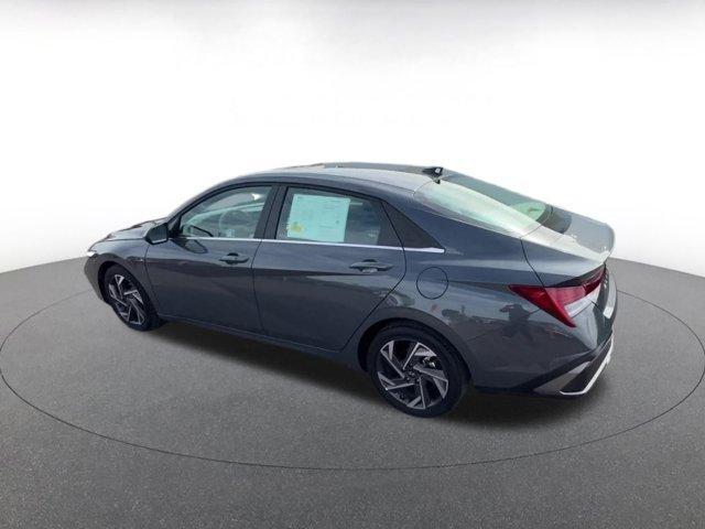 used 2025 Hyundai Elantra car, priced at $19,814