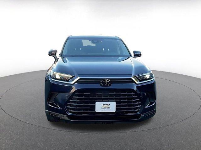 used 2025 Toyota Grand Highlander car, priced at $40,393