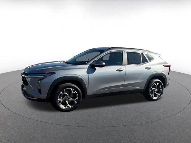 used 2025 Chevrolet Trax car, priced at $19,225