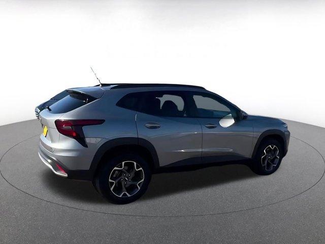 used 2025 Chevrolet Trax car, priced at $19,225
