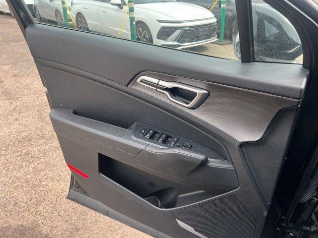 used 2025 Kia Sportage car, priced at $22,200