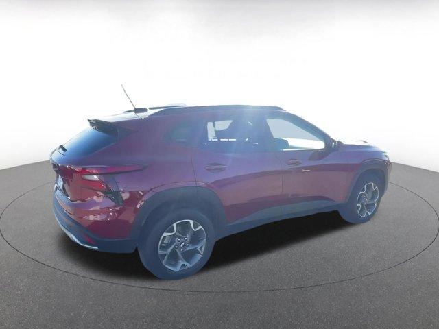 used 2025 Chevrolet Trax car, priced at $19,062