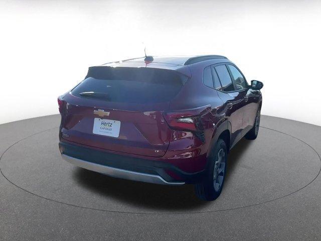 used 2025 Chevrolet Trax car, priced at $19,062
