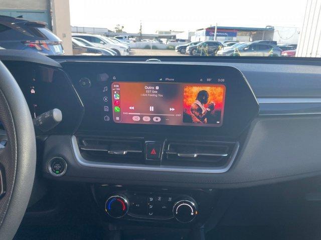 used 2025 Chevrolet TrailBlazer car, priced at $19,597