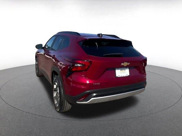 used 2025 Chevrolet Trax car, priced at $19,870