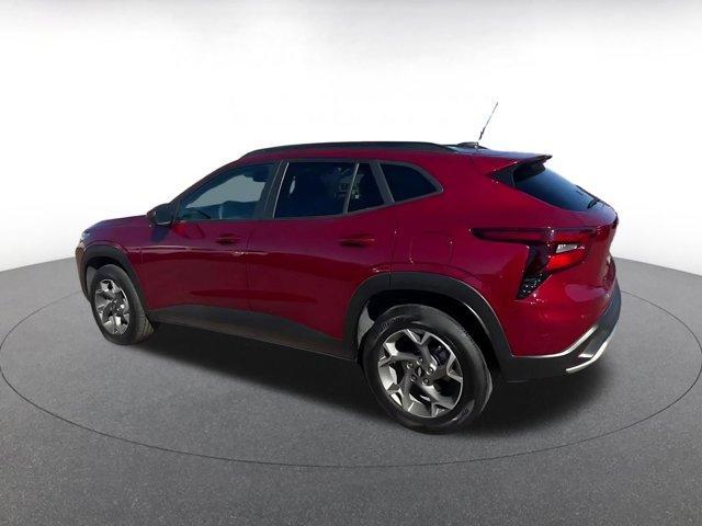 used 2025 Chevrolet Trax car, priced at $19,870
