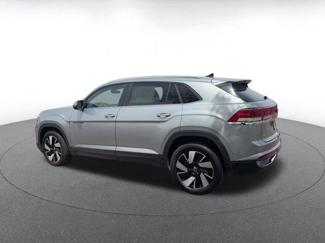 used 2025 Volkswagen Atlas Cross Sport car, priced at $28,937