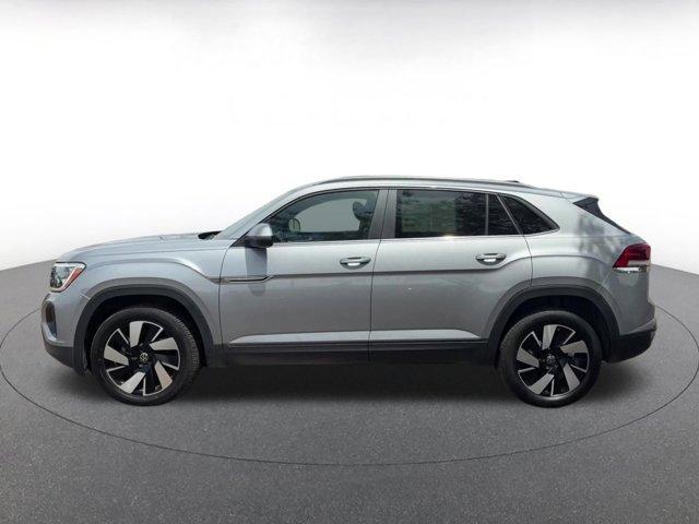 used 2025 Volkswagen Atlas Cross Sport car, priced at $28,937