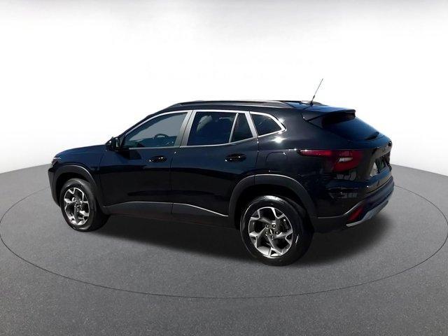 used 2025 Chevrolet Trax car, priced at $19,439