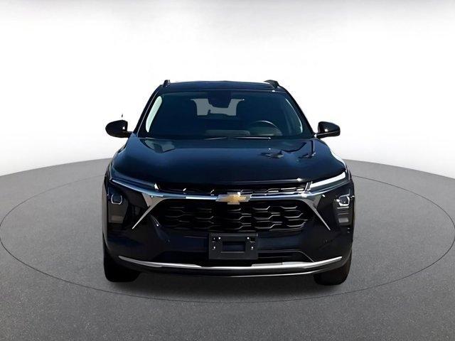used 2025 Chevrolet Trax car, priced at $19,439