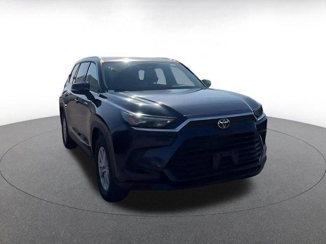 used 2025 Toyota Grand Highlander car, priced at $43,877