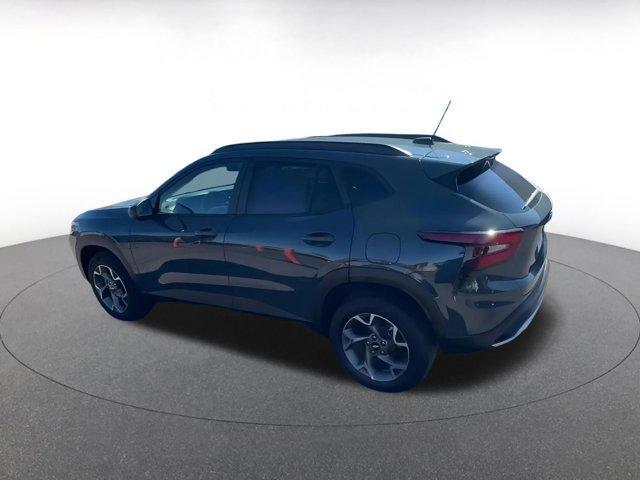 used 2025 Chevrolet Trax car, priced at $19,026
