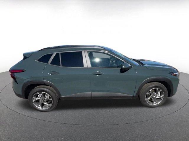 used 2025 Chevrolet Trax car, priced at $19,026