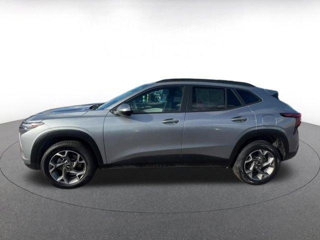 used 2025 Chevrolet Trax car, priced at $19,899