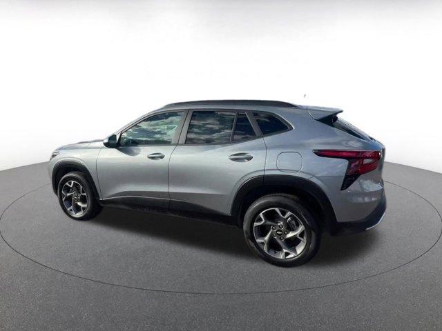 used 2025 Chevrolet Trax car, priced at $19,899