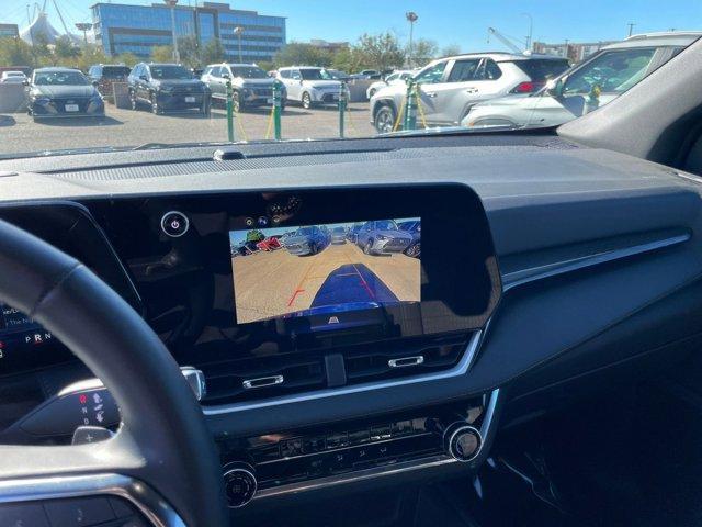 used 2025 Chevrolet Equinox car, priced at $25,199