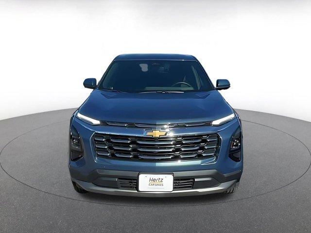 used 2025 Chevrolet Equinox car, priced at $25,199