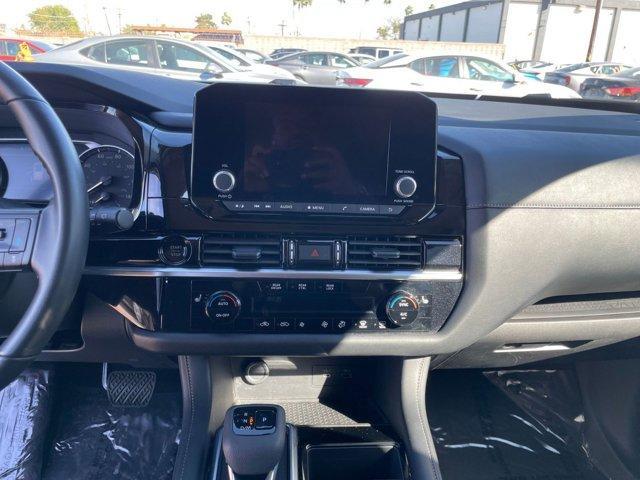 used 2025 Nissan Pathfinder car, priced at $29,230