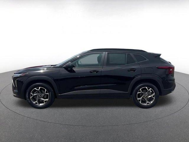 used 2025 Chevrolet Trax car, priced at $19,101