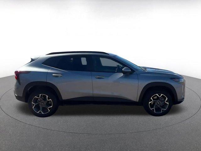 used 2025 Chevrolet Trax car, priced at $19,276