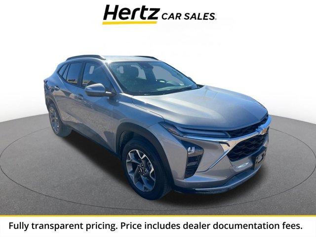 used 2025 Chevrolet Trax car, priced at $19,798