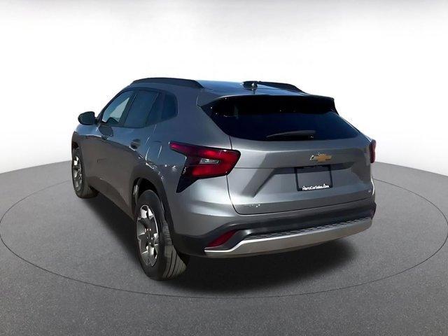 used 2025 Chevrolet Trax car, priced at $19,276