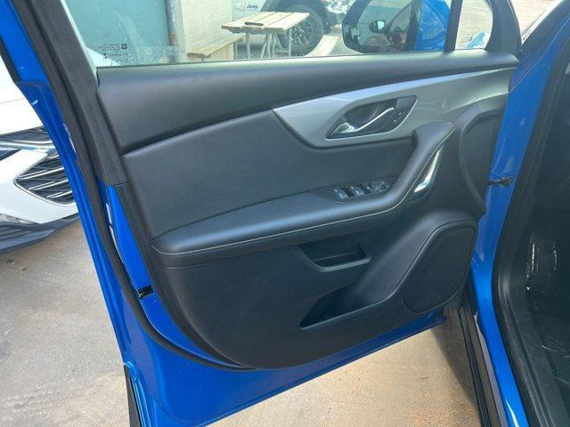 used 2025 Chevrolet Blazer car, priced at $23,995