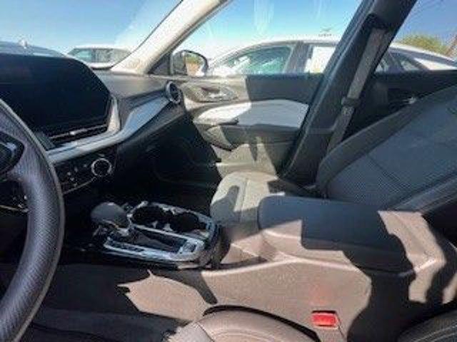 used 2025 Chevrolet Trax car, priced at $20,037