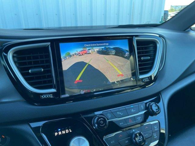 used 2025 Chrysler Pacifica car, priced at $25,838