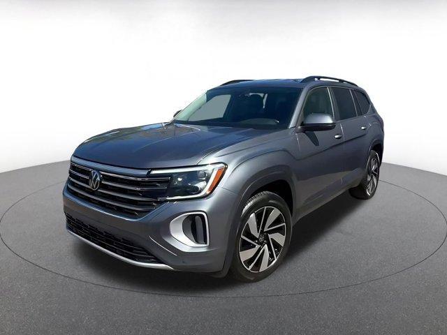 used 2025 Volkswagen Atlas car, priced at $29,712