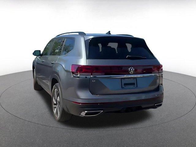 used 2025 Volkswagen Atlas car, priced at $29,712