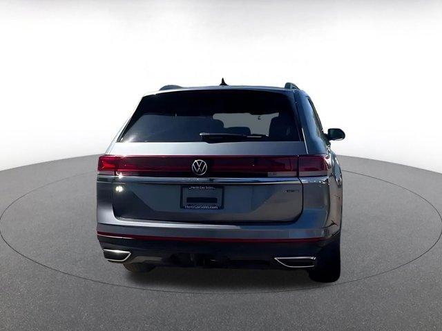 used 2025 Volkswagen Atlas car, priced at $29,712