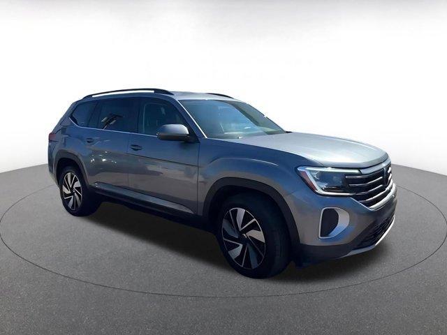 used 2025 Volkswagen Atlas car, priced at $29,712