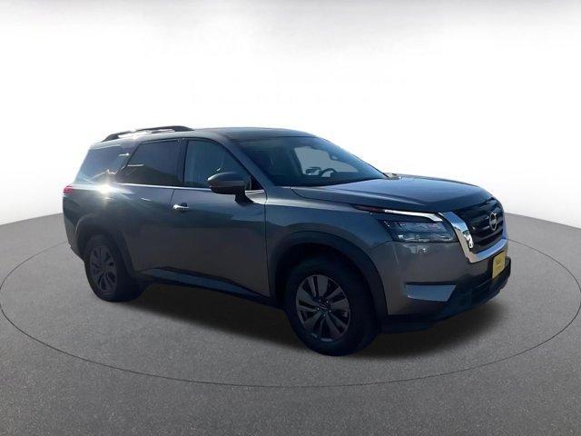 used 2025 Nissan Pathfinder car, priced at $27,600