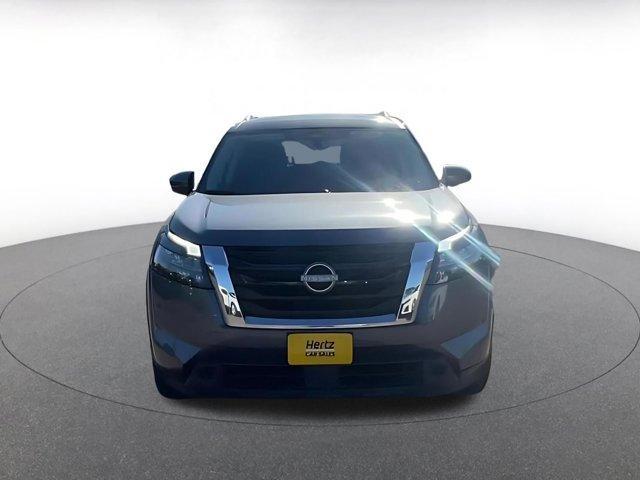 used 2025 Nissan Pathfinder car, priced at $27,600