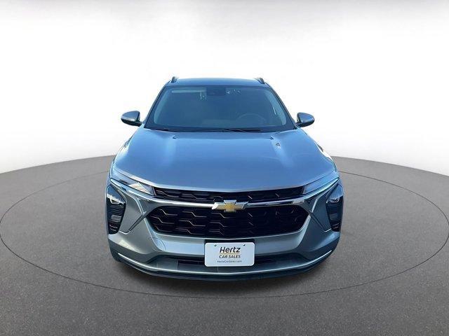 used 2025 Chevrolet Trax car, priced at $19,848