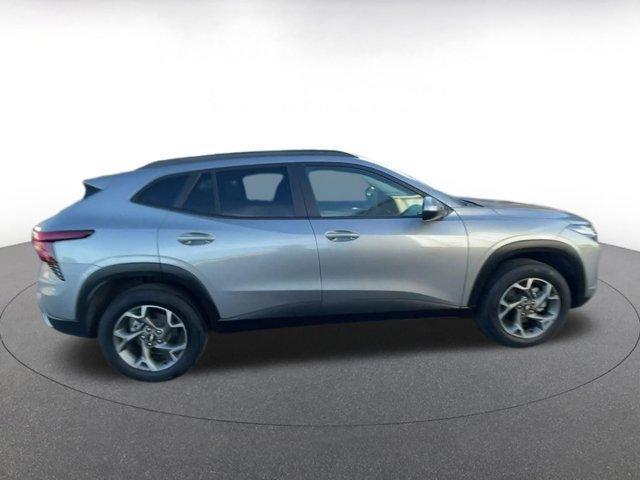 used 2025 Chevrolet Trax car, priced at $19,848