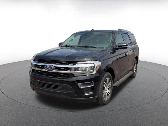 used 2024 Ford Expedition car, priced at $43,712