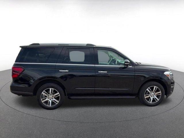used 2024 Ford Expedition car, priced at $43,712