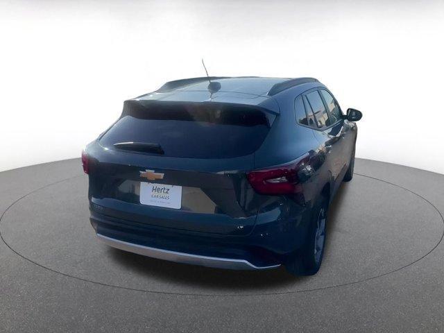 used 2025 Chevrolet Trax car, priced at $19,561